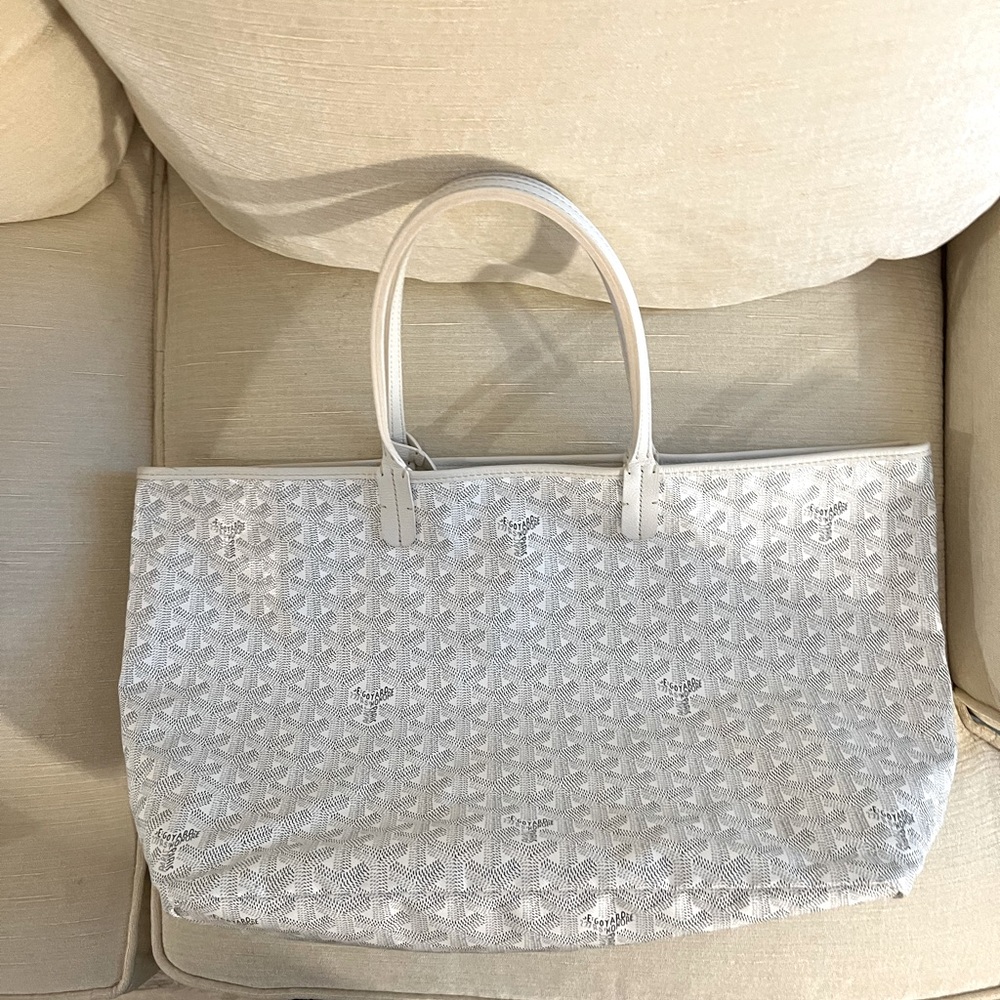 Authentic Goyard St Louis pm white tote